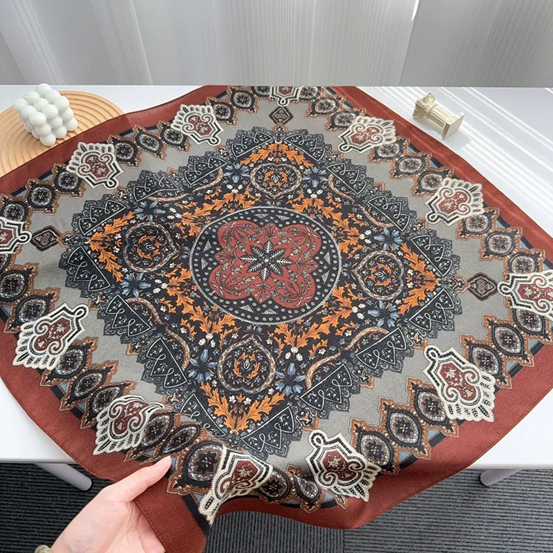 Scarf packaging and presentation that justify a premium price