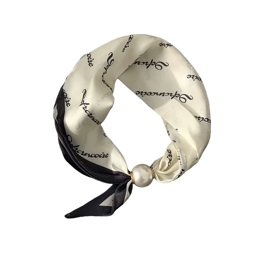 Foulard de cou à perles et fermoir magnétique view 5