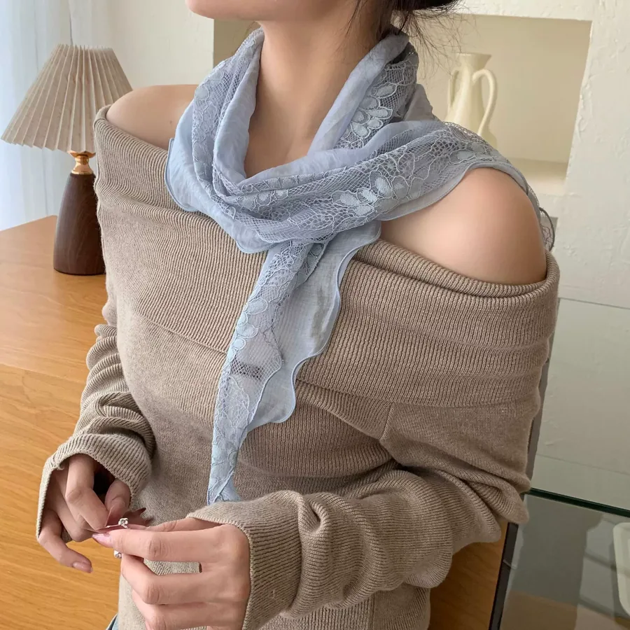 Lace Head Scarf Multi-use view 3