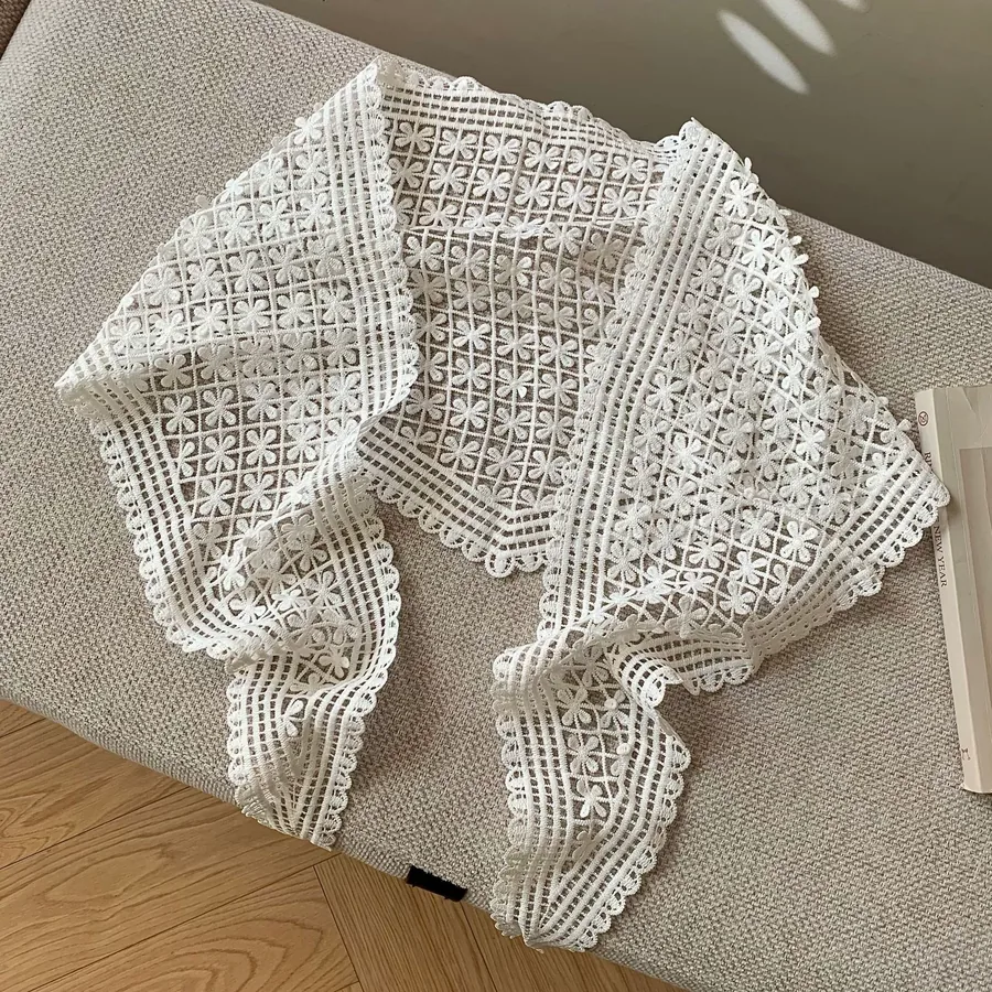 Lace Head Scarf Triangle view 6