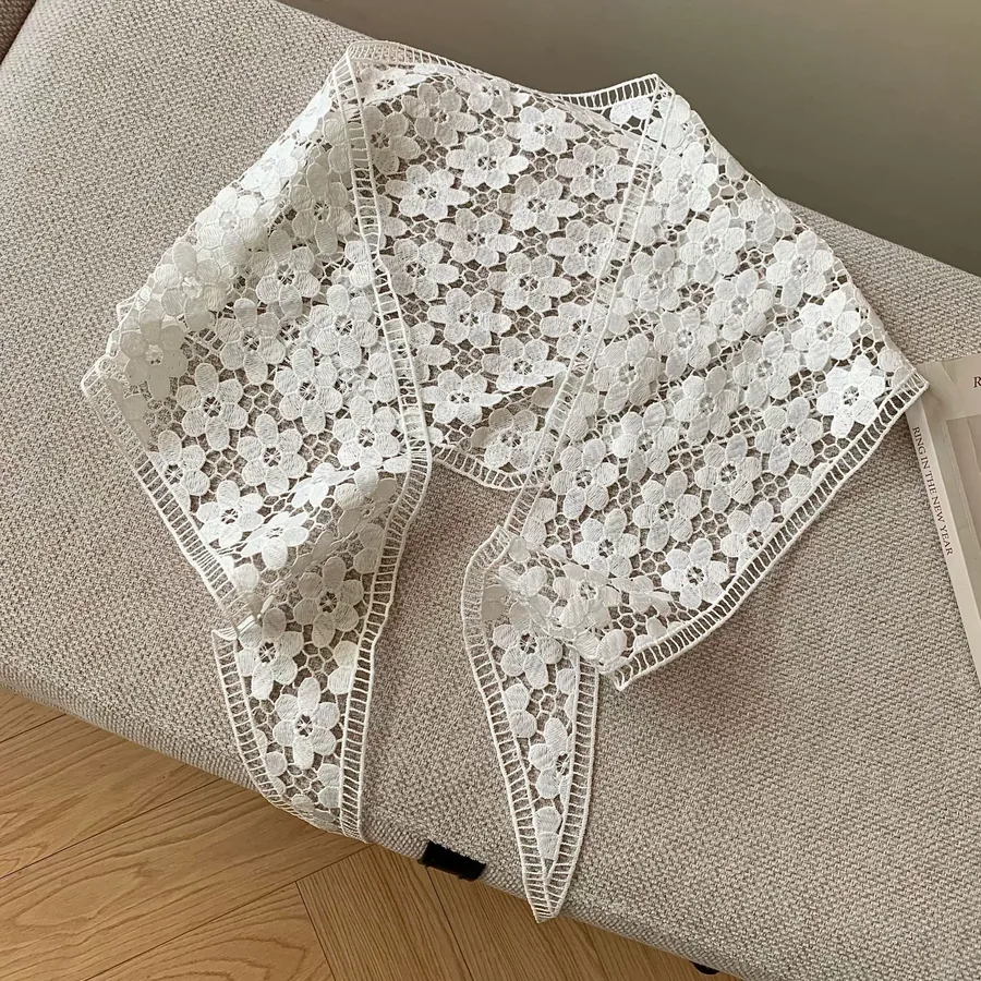 Lace Head Scarf Triangle view 7