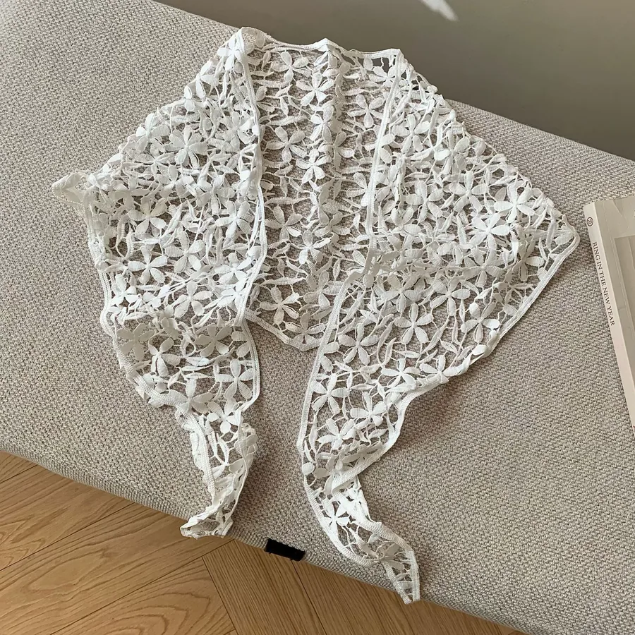 Lace Head Scarf Triangle view 9