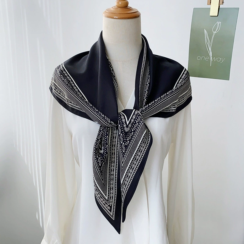 Retro Print Triangle Scarf view 3