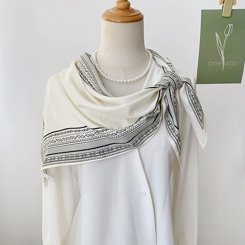 Retro Print Triangle Scarf view 6