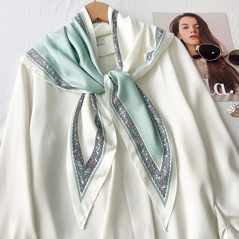 Color Block Triangle Scarf view 3