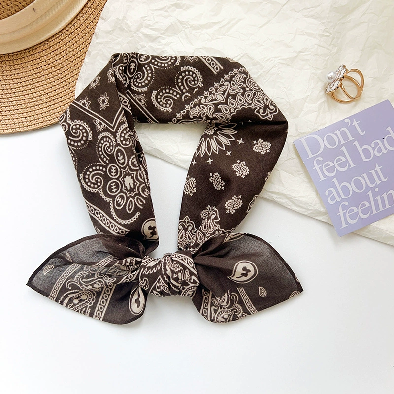 Foulard carré en coton à motif paisley view 7