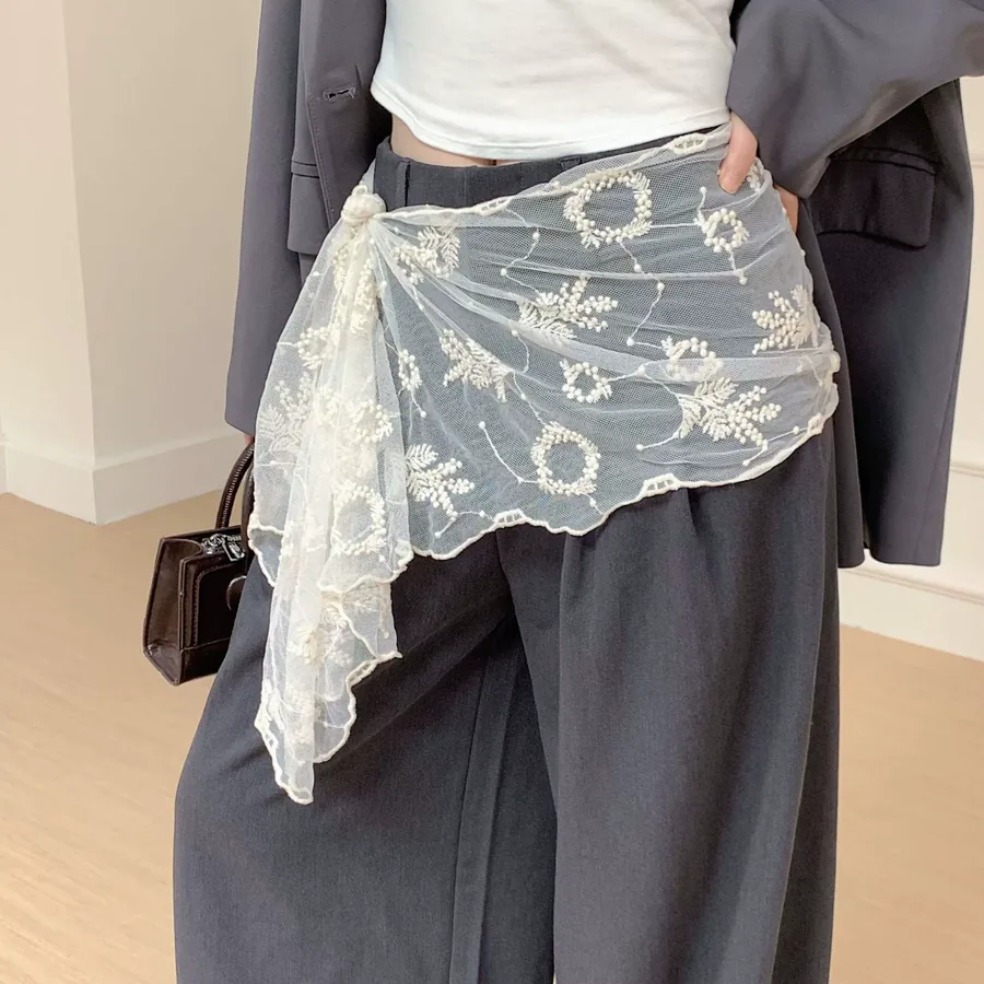 Lace Scarf with Solid Color view 4