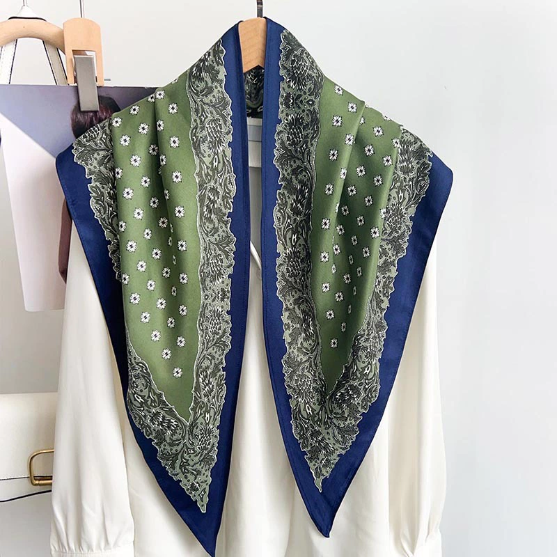 Polyester Floral Triangle Scarf