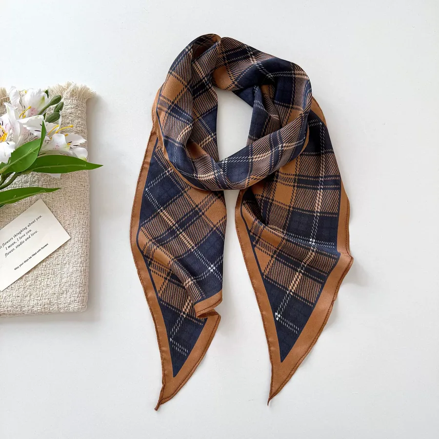 Polyester Scarf with Check and Polka Dot view 8