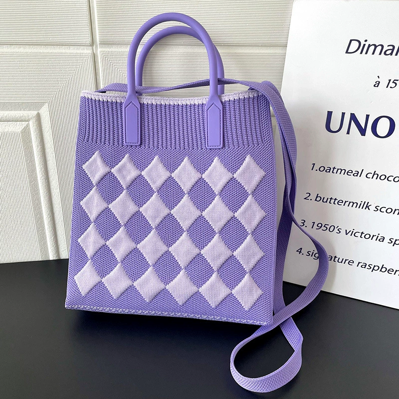 Handbag with Diamond Pattern view 11