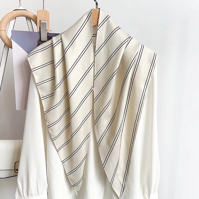 Polyester Stripe Triangle Scarf