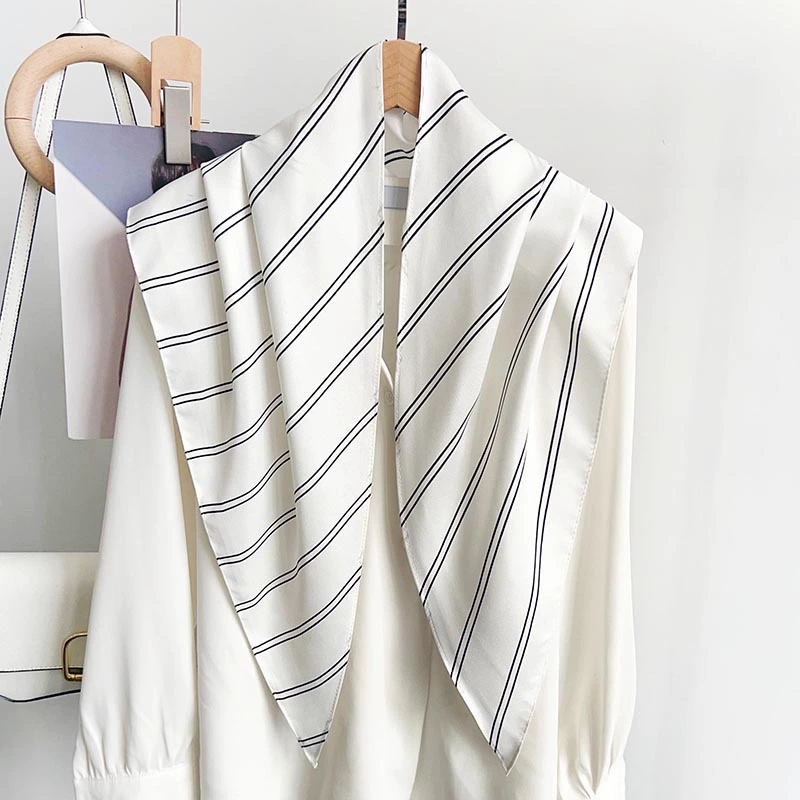 Polyester Stripe Triangle Scarf view 7