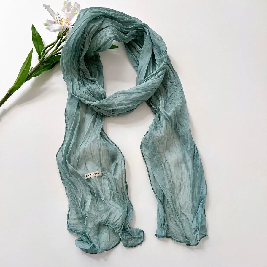 Pleated Shawl with Polka Dot view 11