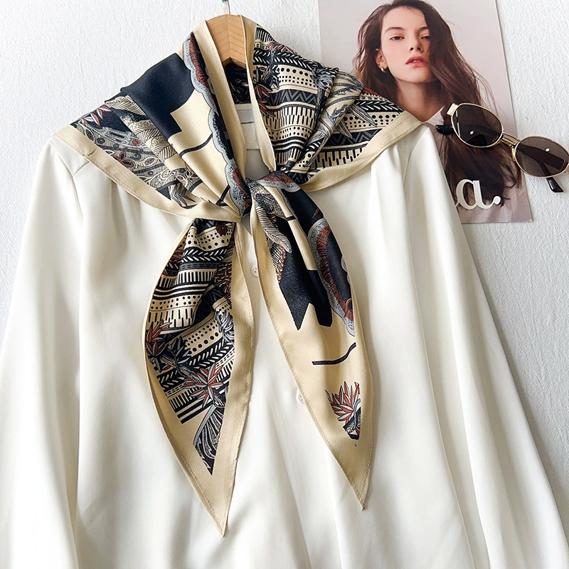 Polyester Cloud Print Triangle Scarf view 8
