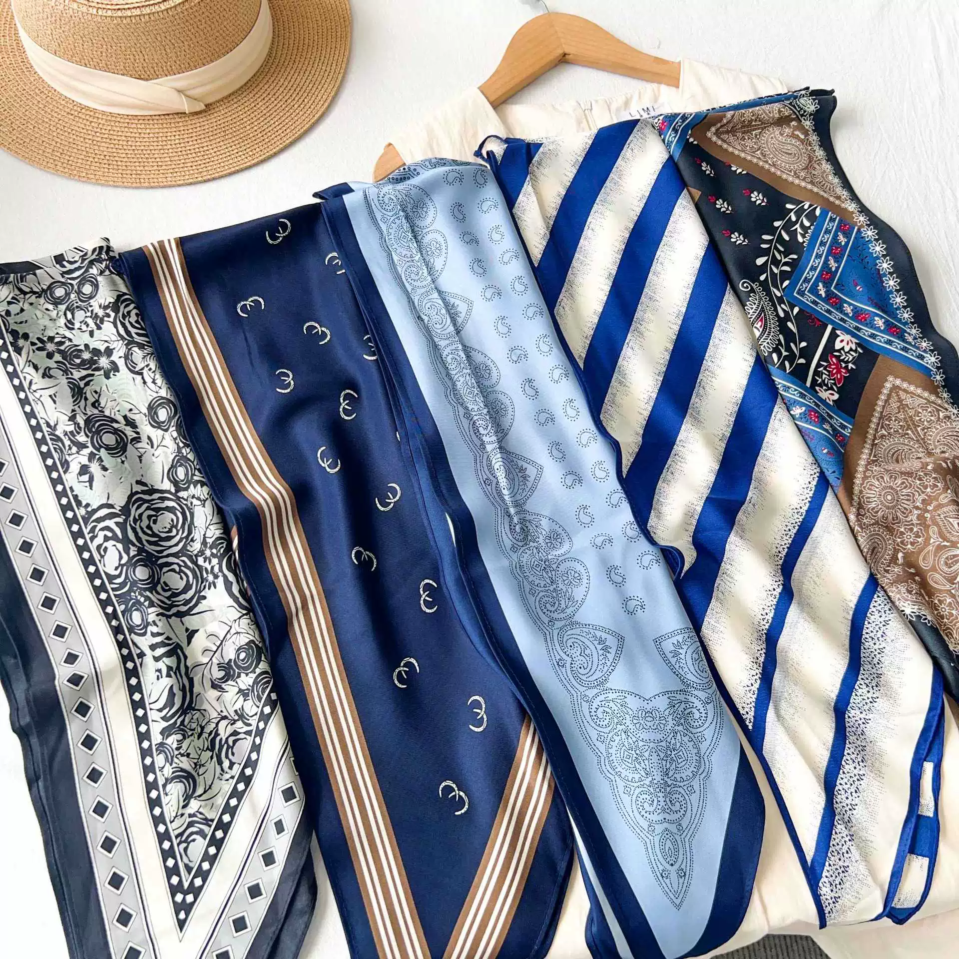Polyester Stripe Triangle Scarf view 2