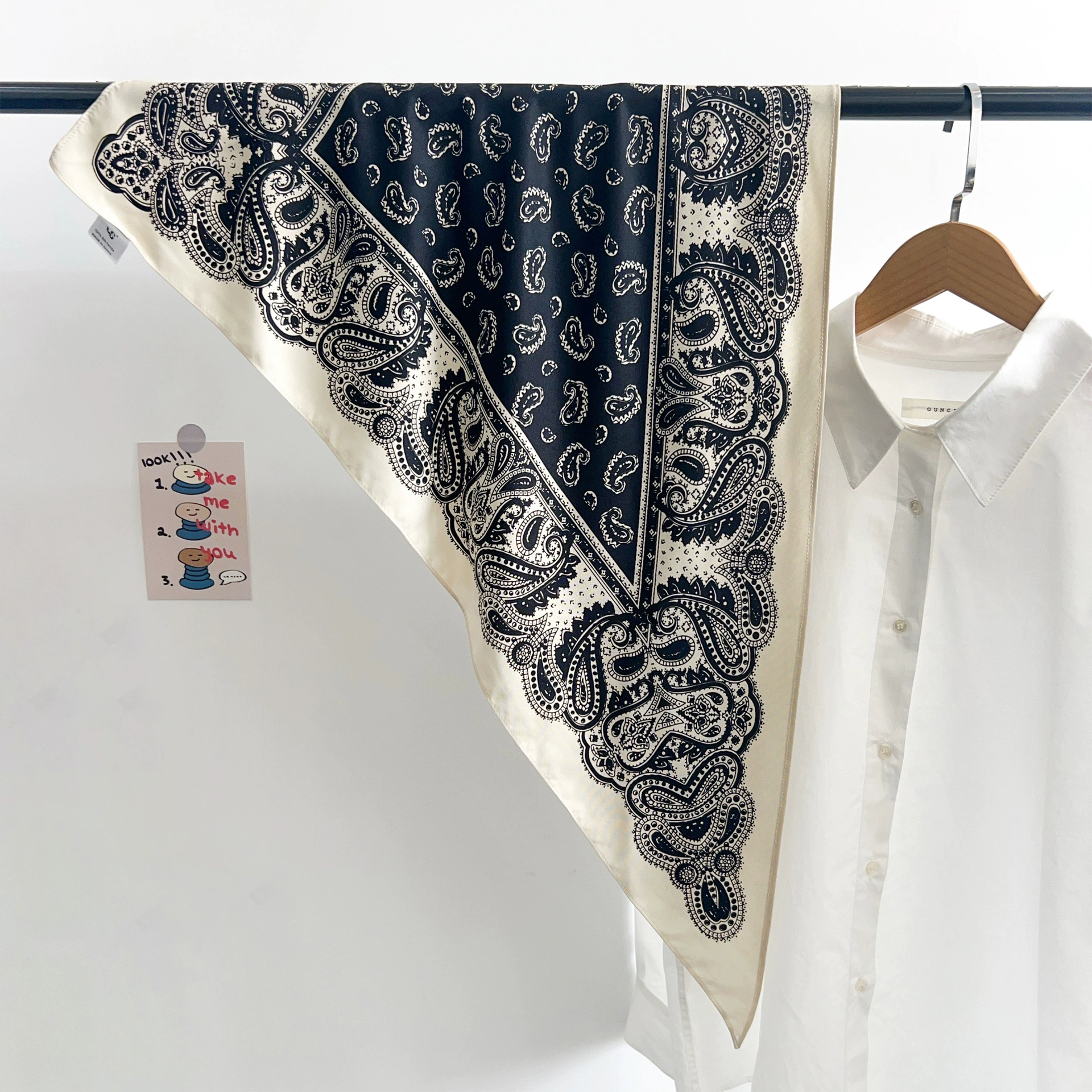 Polyester Stripe Triangle Scarf view 8