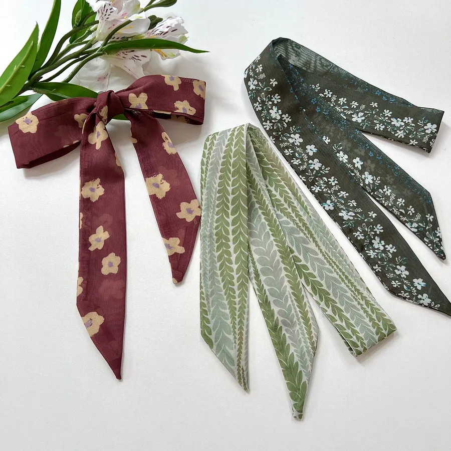 Chiffon Long Scarf with Retro Print view 3