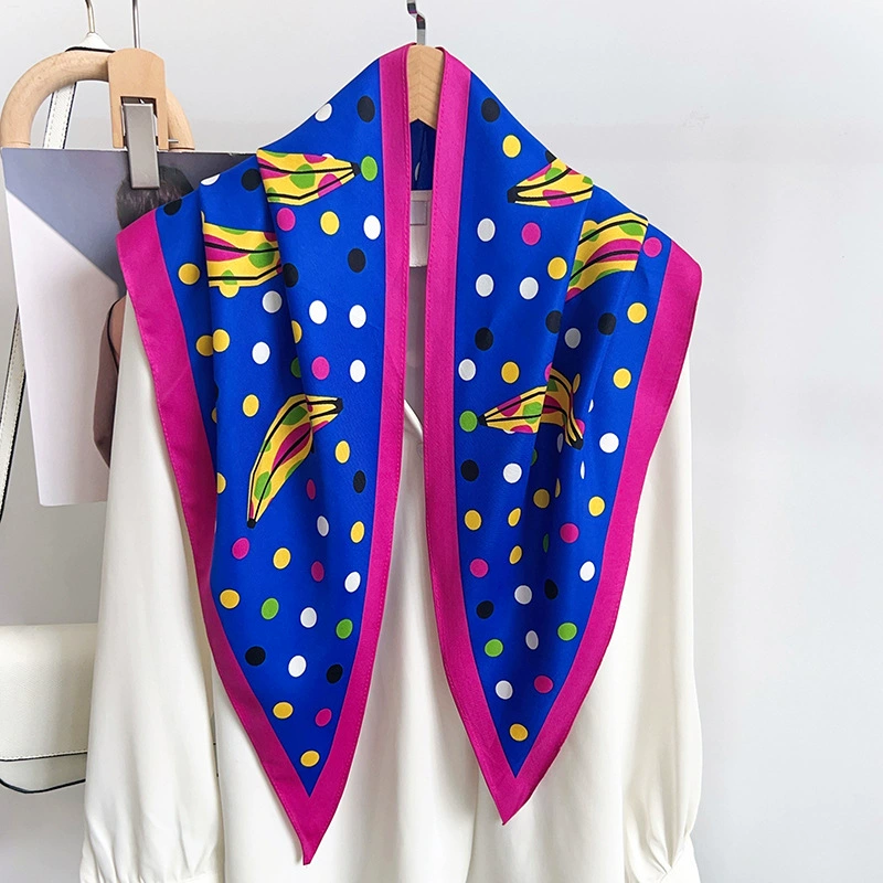 Polyester Retro Triangle Scarf