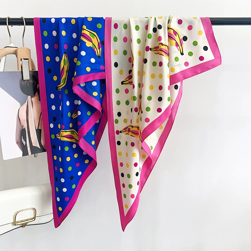 Polyester Retro Triangle Scarf view 3