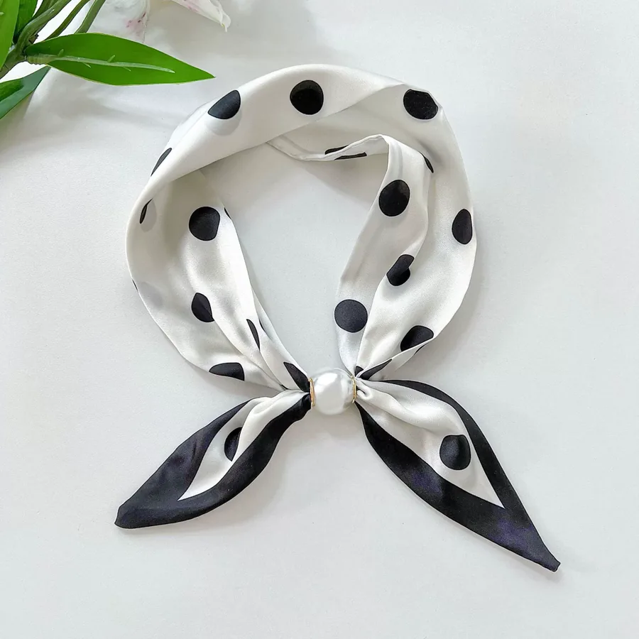 Magnetic Closure Scarf with Bow view 6