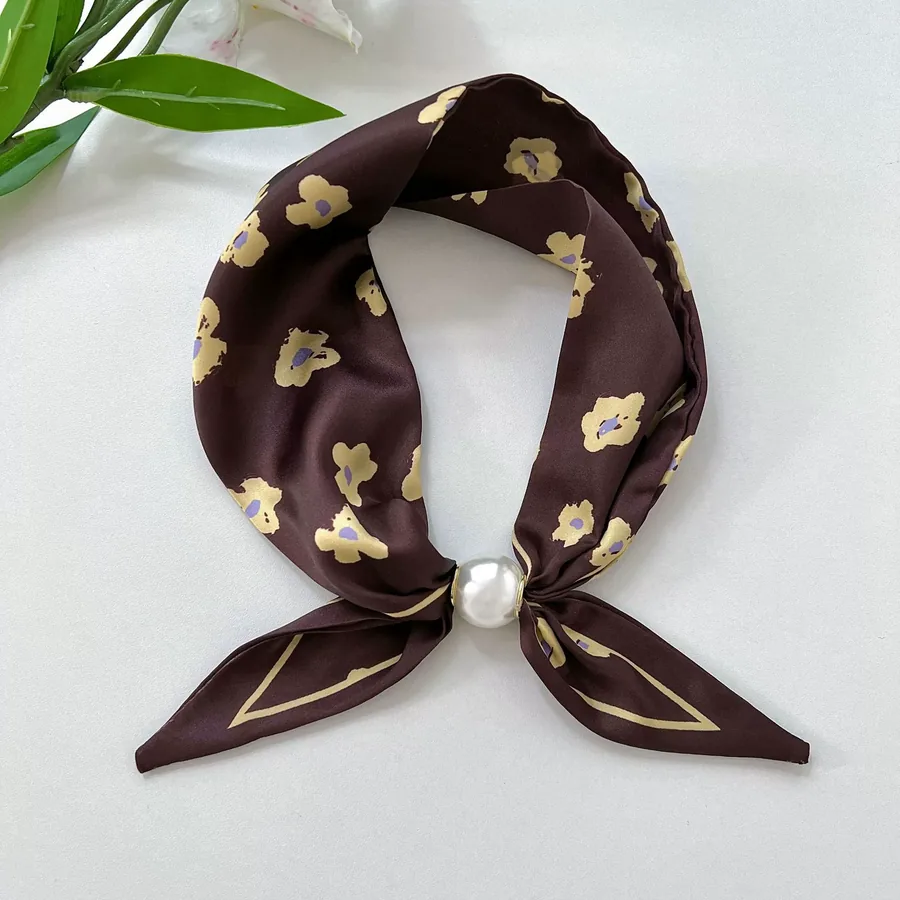 Magnetic Closure Scarf with Bow view 11