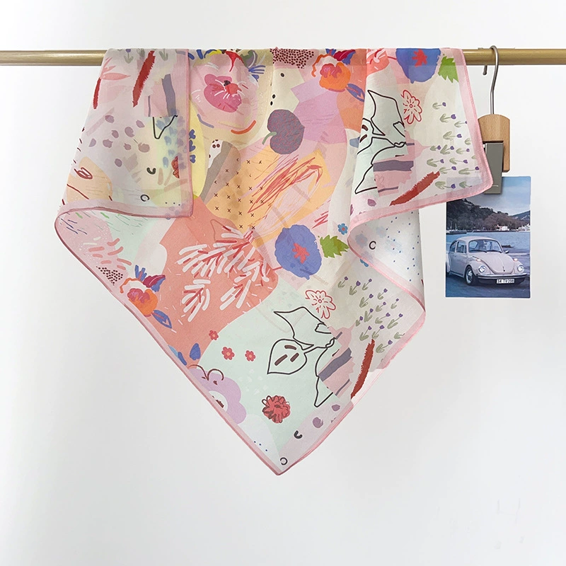 Petit foulard carré en soie et coton view 2