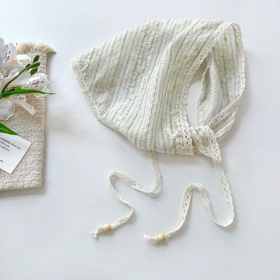 Lace Head Scarf with Triangle Shape view 9