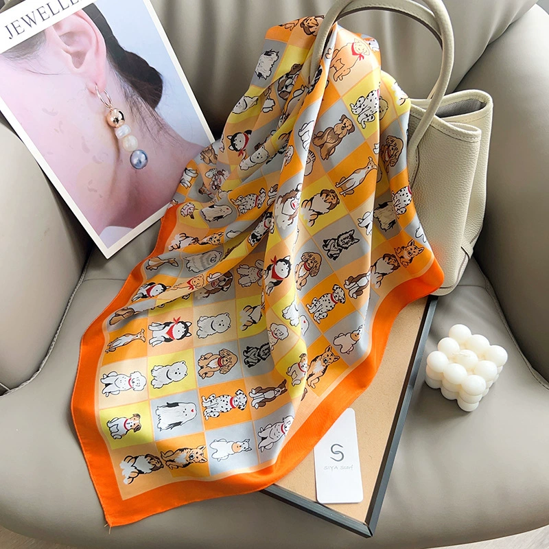 وشاح مربع صغير مطبوع view 2