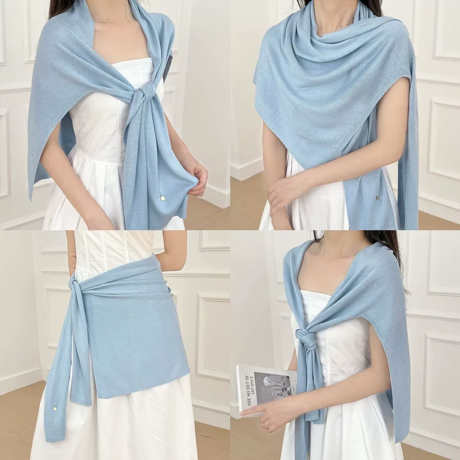 Knitted Shawl with Solid Color view 4