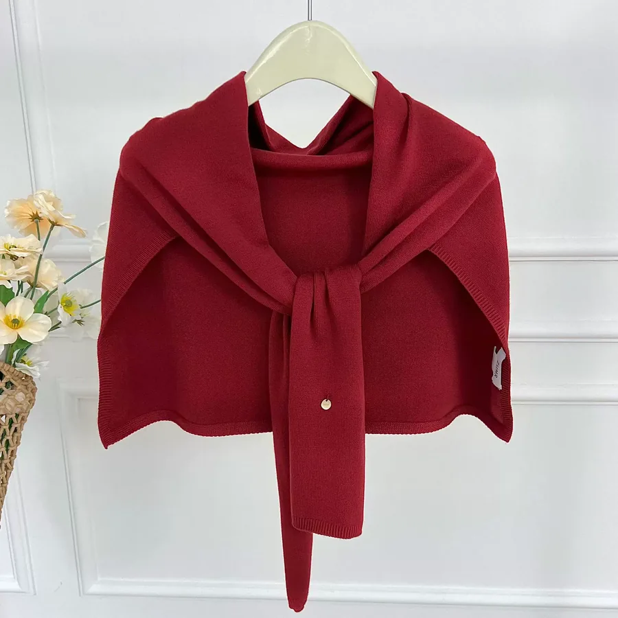 Knitted Shawl with Solid Color view 8