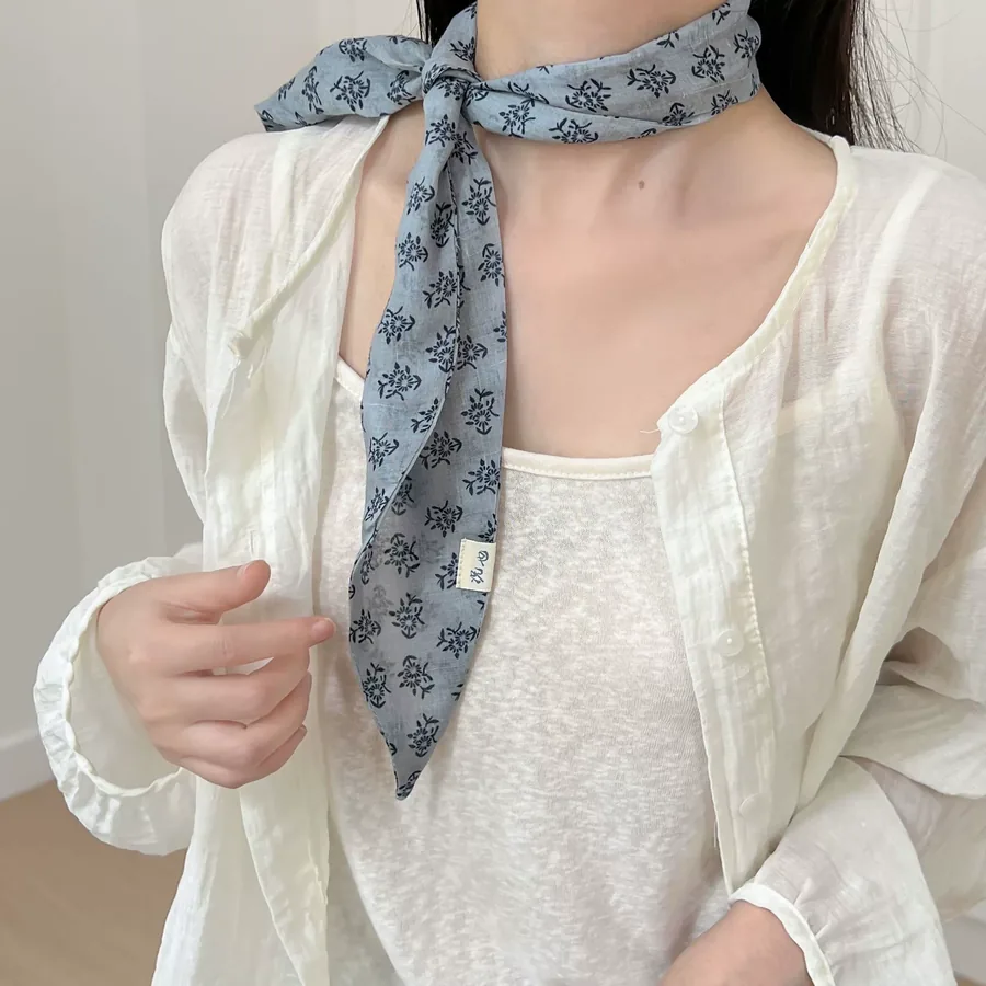 Ramie Scarf with Paisley Print view 4