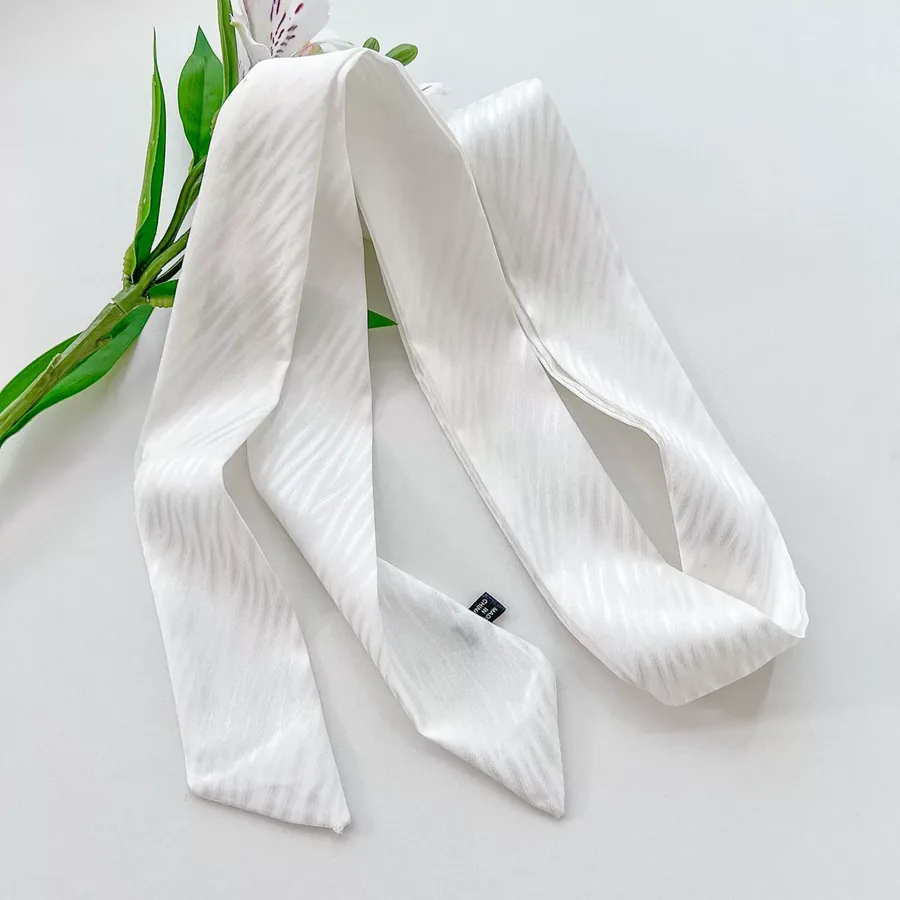 Solid Color Long Scarf with Wave Pattern view 6