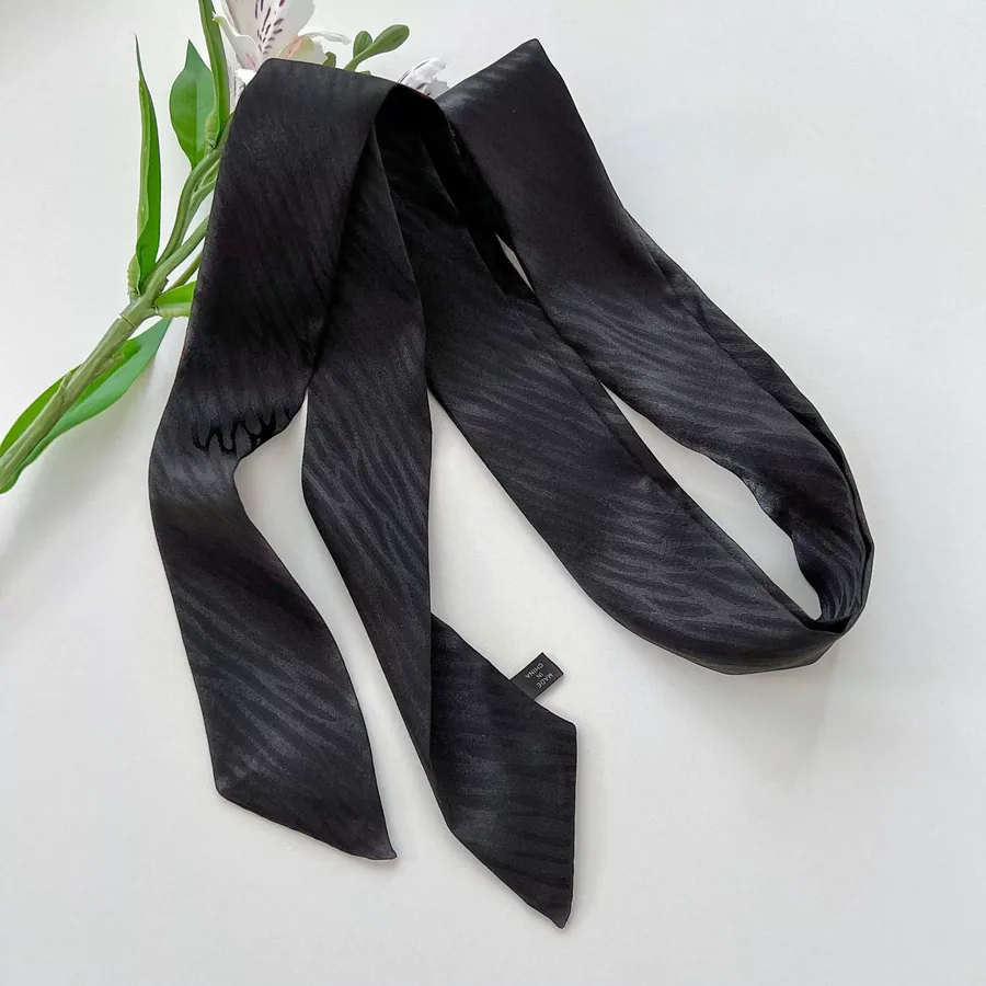 Solid Color Long Scarf with Wave Pattern view 8