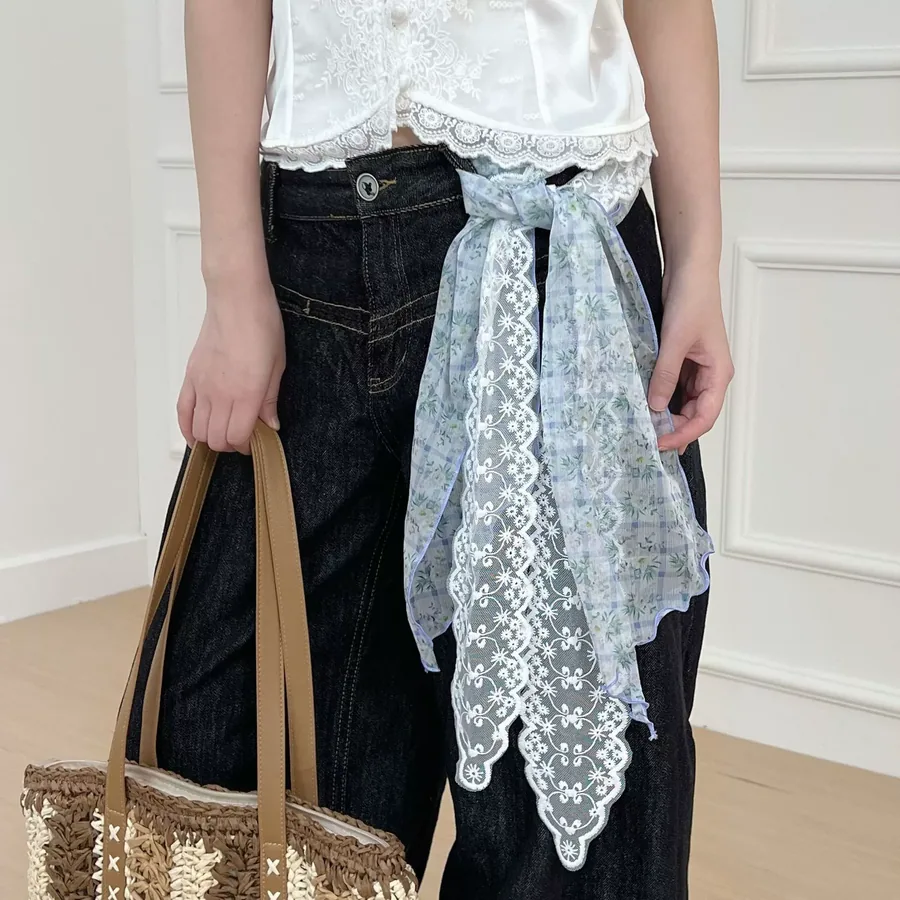 Lace Trim Long Scarf with Floral Print view 4
