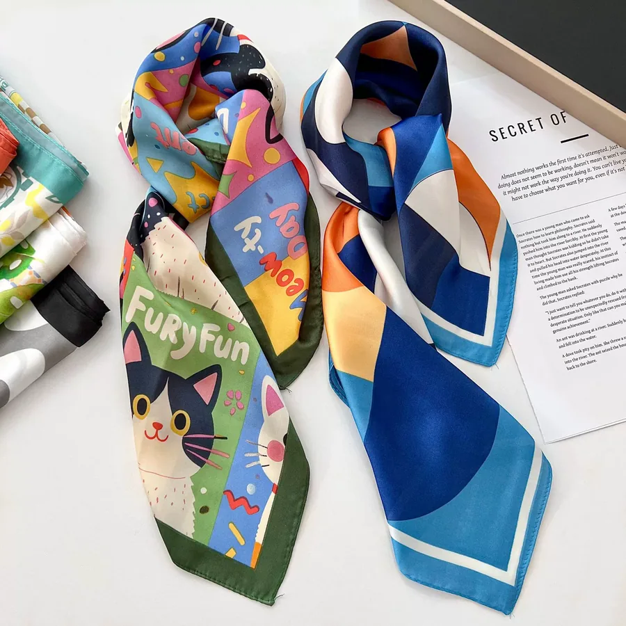 Printed Square Scarf with Tie