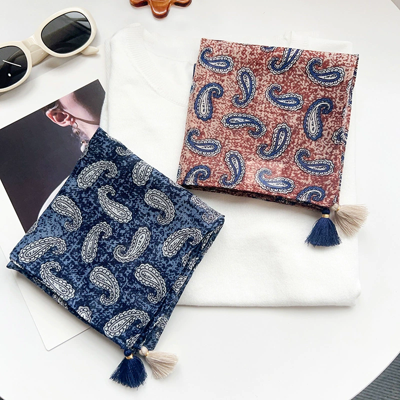 Carré en polyester rétro à motifs paisley view 3