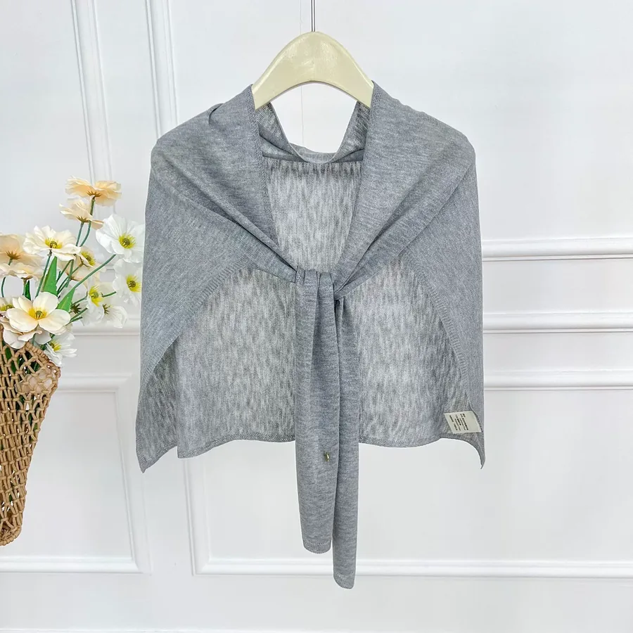 Knitted Shawl with Solid Color view 11