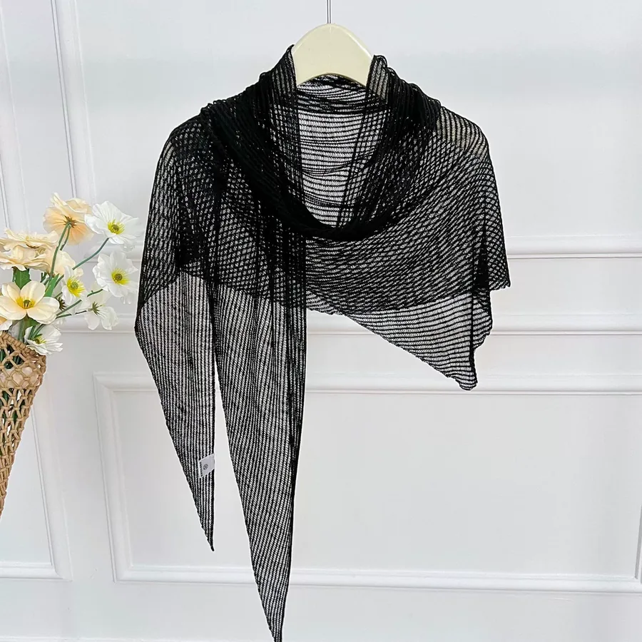 Triangle Shawl with Hollow Out view 9