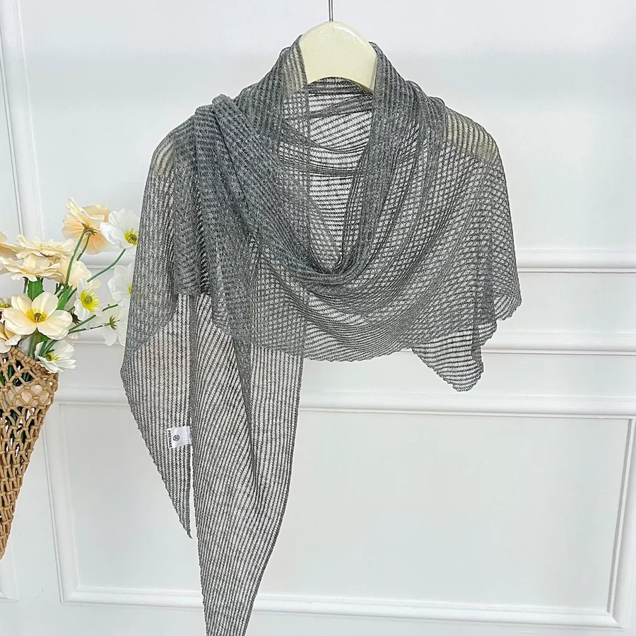 Triangle Shawl with Hollow Out view 11