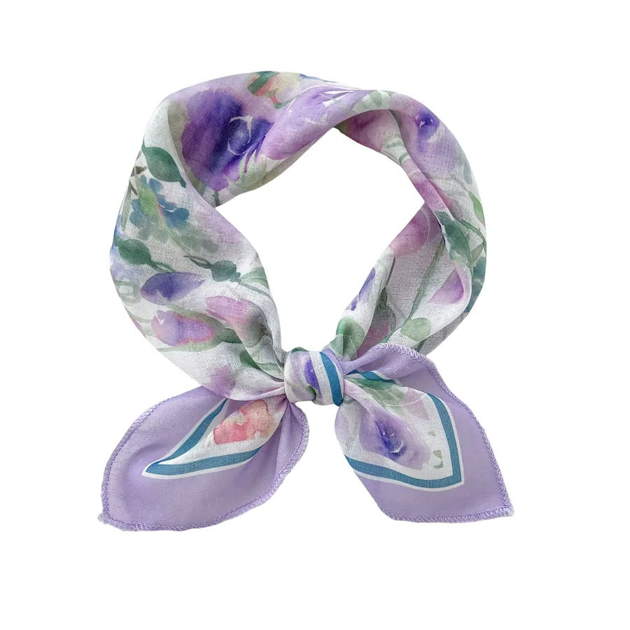 Foulard carré en coton-lin avec imprimé floral view 5