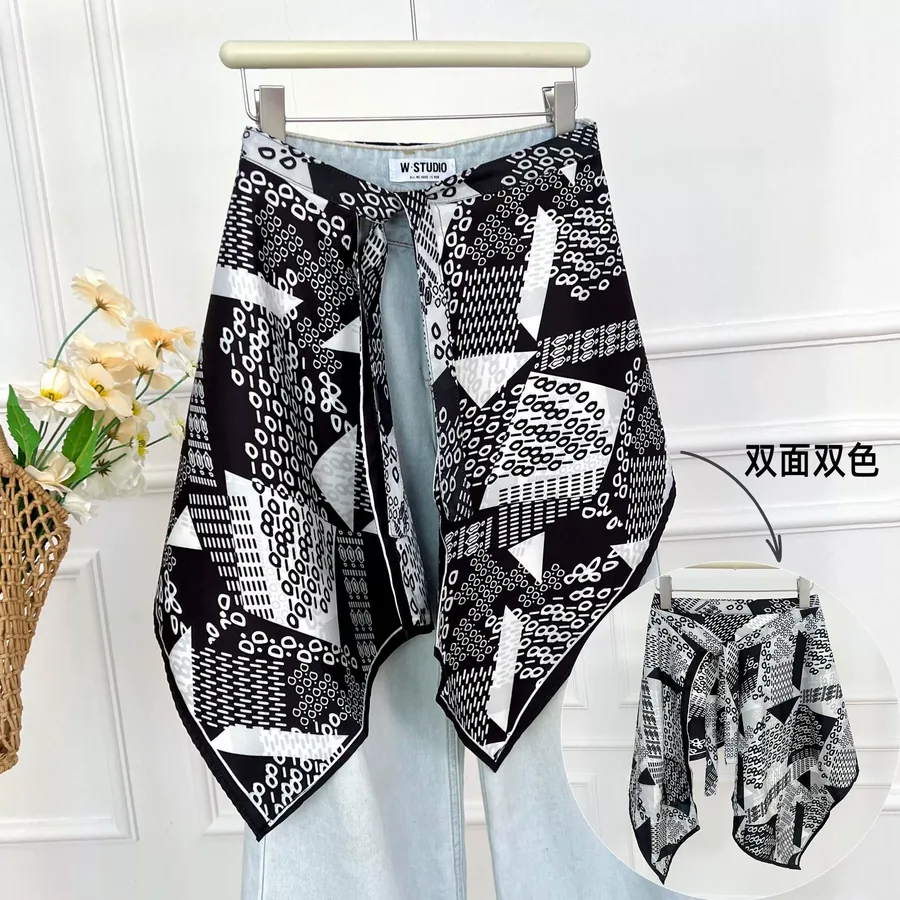 Retro Plaid Fringe Shawl view 10