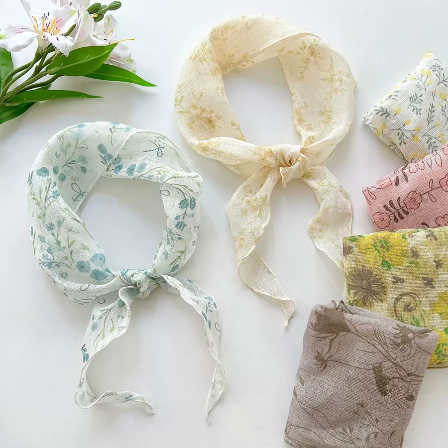 Vintage Floral Triangle Scarf