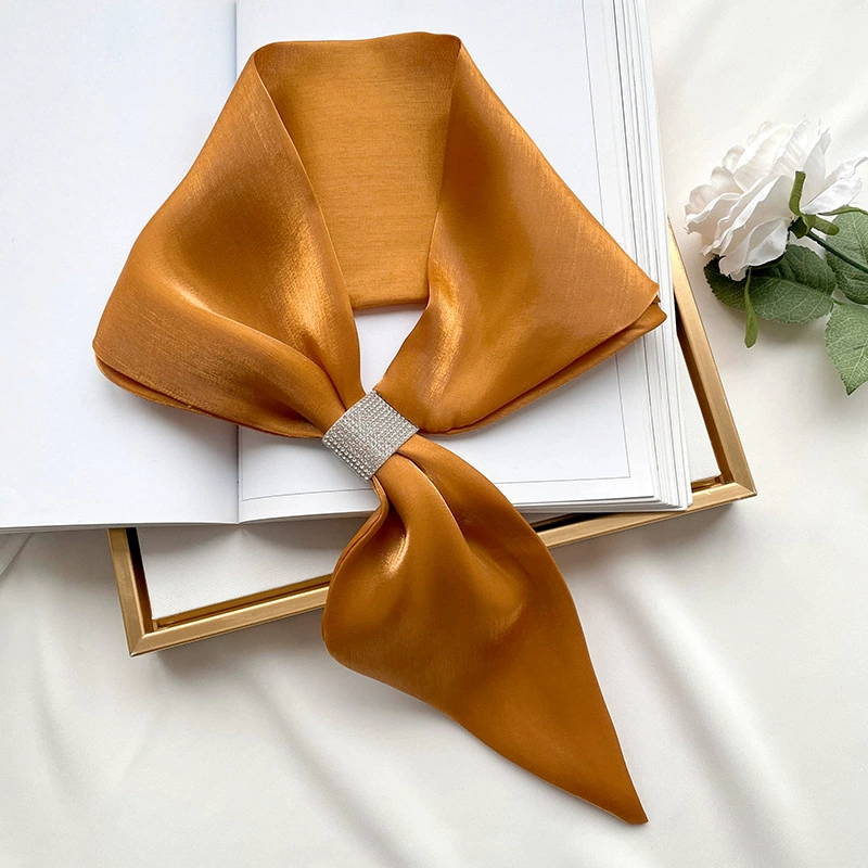 Foulard long en cristal view 12