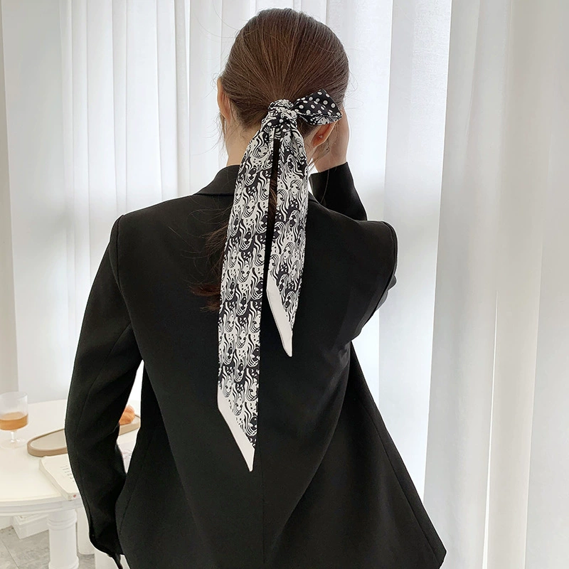 Houndstooth Print Twilly Scarf