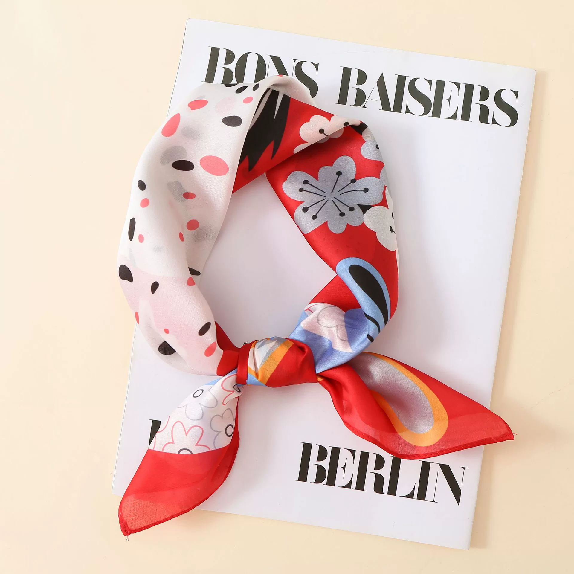 58cm Cartoon Print Square Scarf