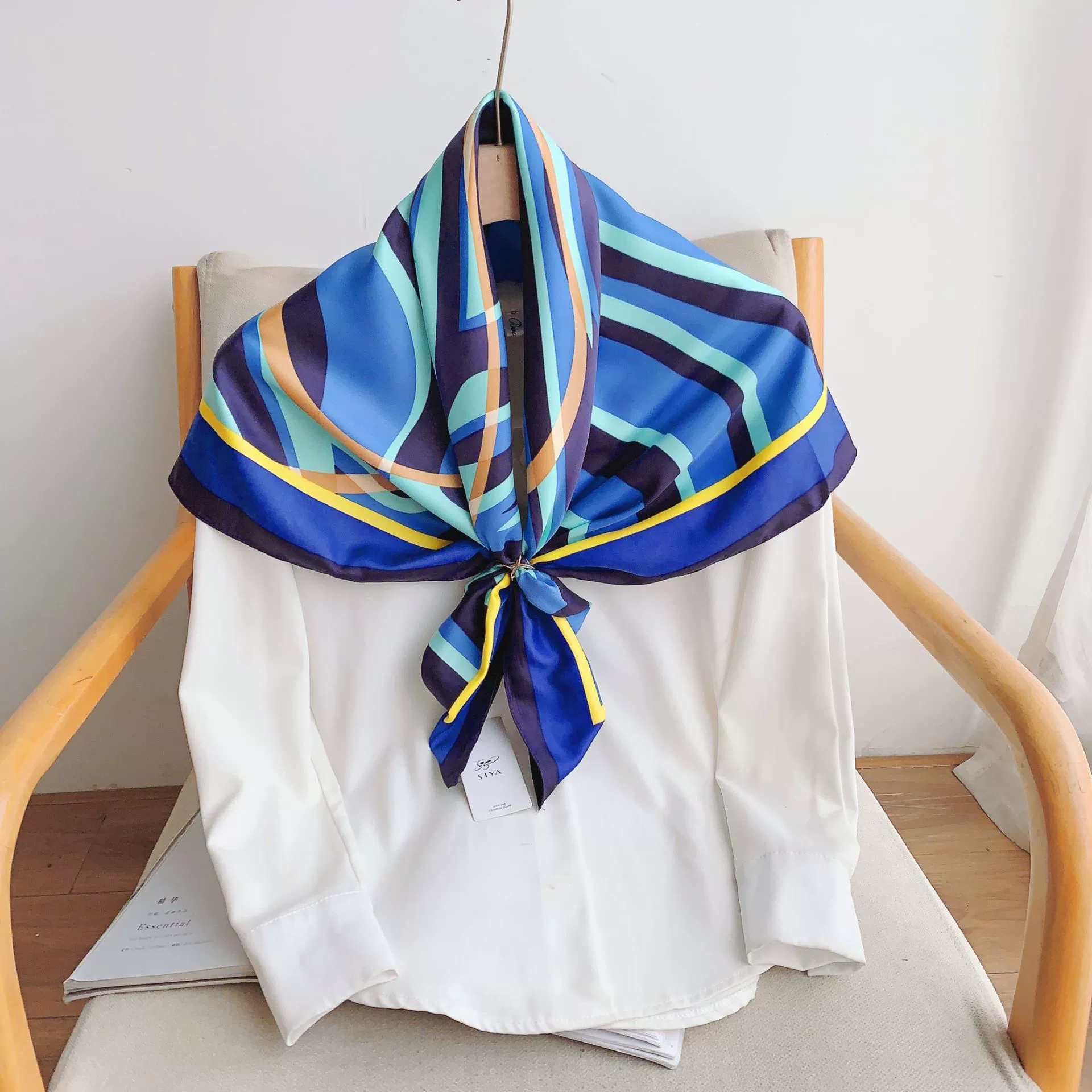 Floral Print Silk-Look Square Scarf view 12