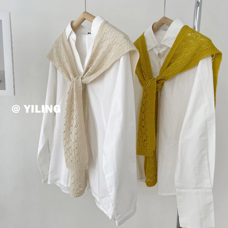 Knitted Capelet Shawl view 2