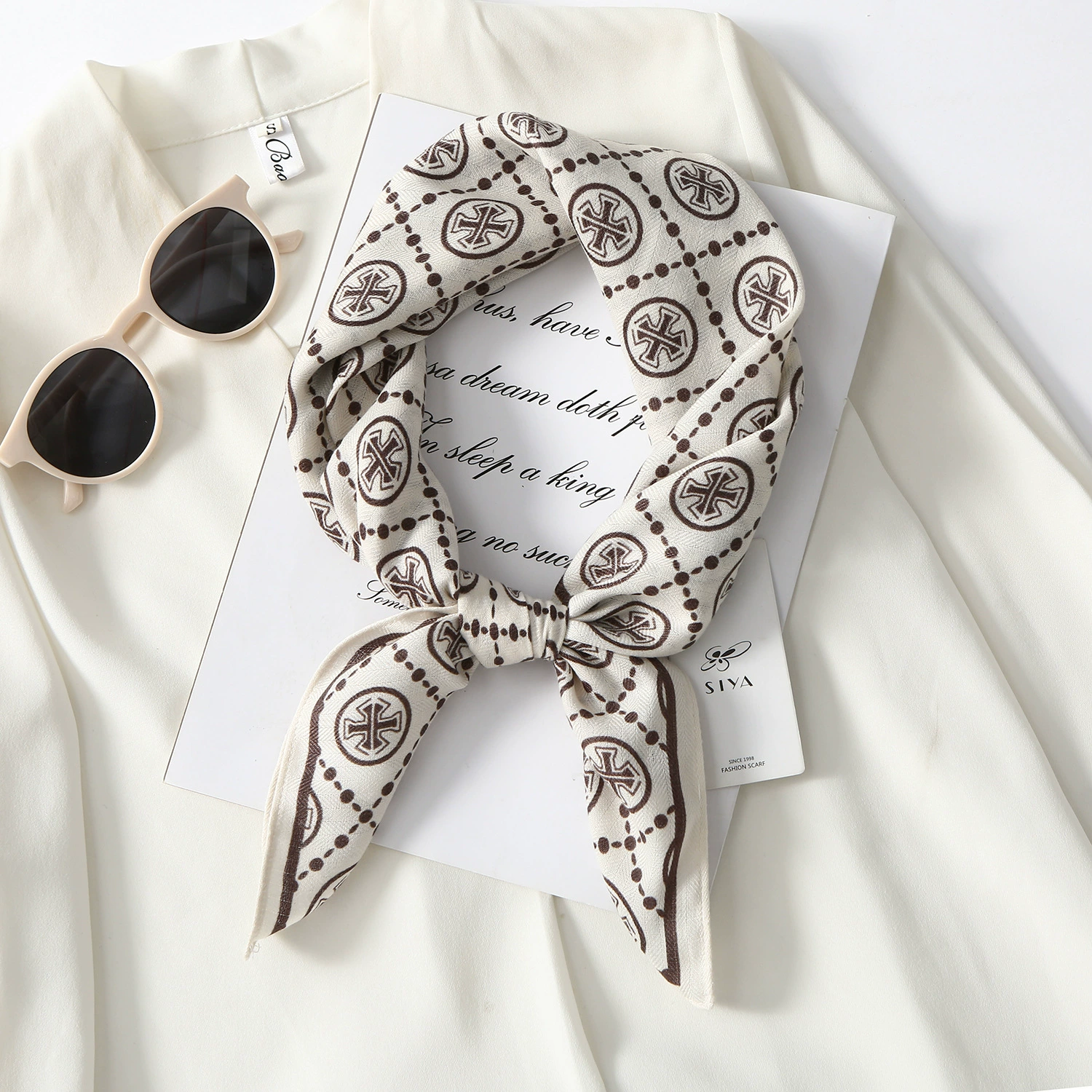 65cm Floral Print Velvet Square Scarf view 2