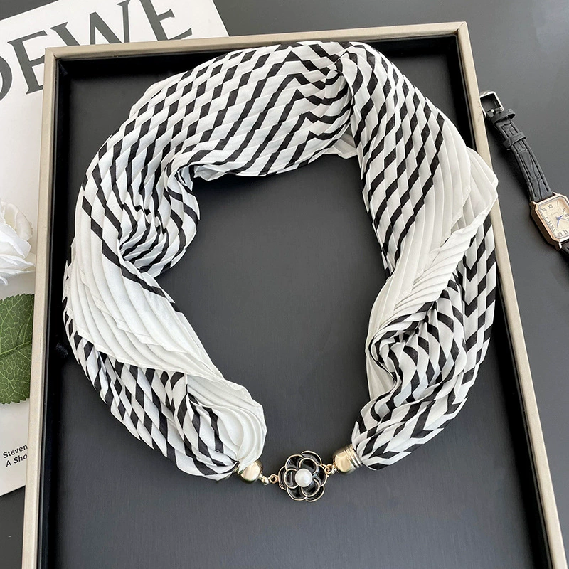 Magnetic Neck Scarf view 10