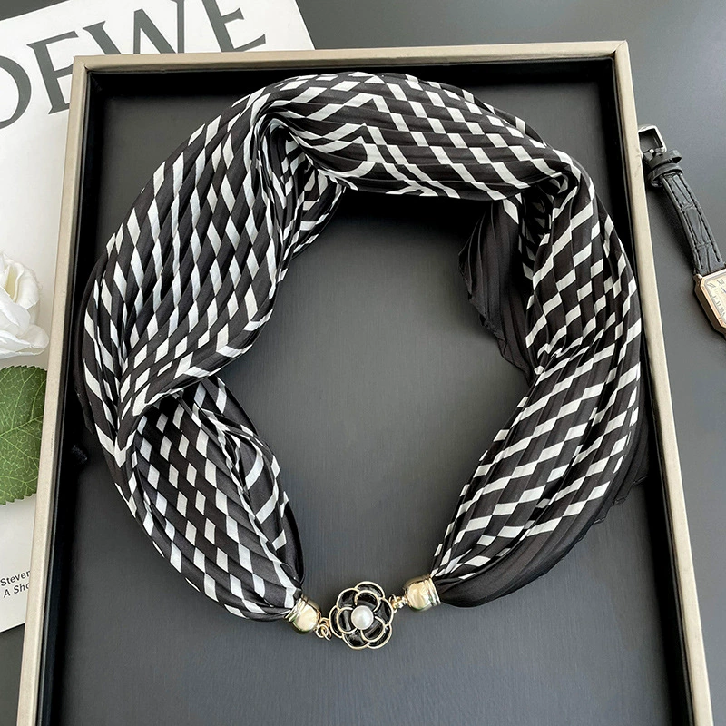 Magnetic Neck Scarf view 11